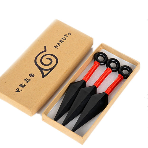 3 Throwing Knives